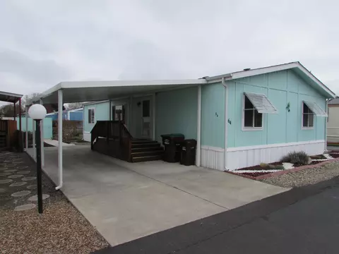 185 NW Harwood St #SPC 64, Prineville, OR 97754