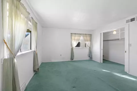 Bedroom - 7385 Maple Ln, Central Point, OR 97502 photo 2 of 2