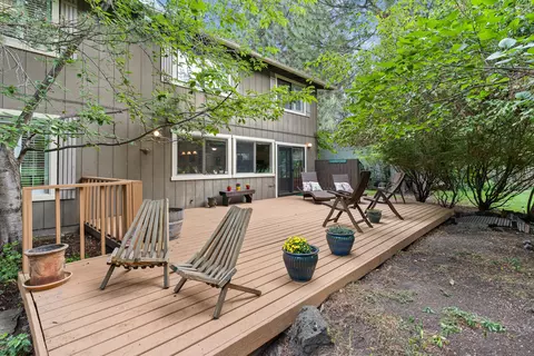 20423 Bullblock Rd, Bend, OR 97702