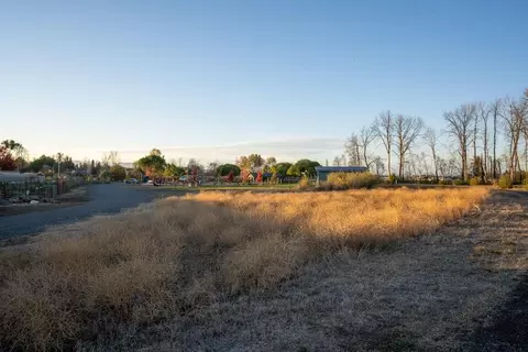 325 Cabbage Ln, Phoenix, OR 97535 photo 33