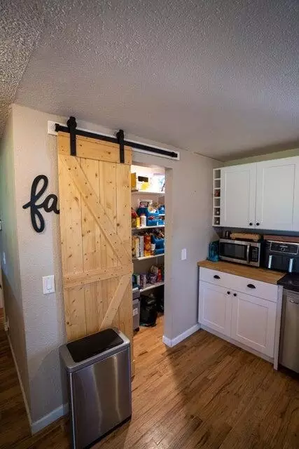 325 Cabbage Ln, Phoenix, OR 97535 photo 8