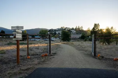 325 Cabbage Ln, Phoenix, OR 97535 photo 32