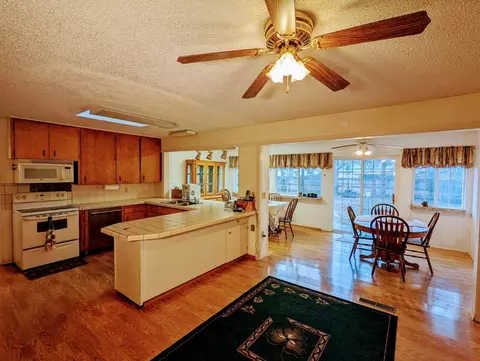 632 W 2nd St, Merrill, OR 97633 photo 3