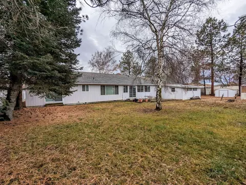 632 W 2nd St, Merrill, OR 97633 photo 12
