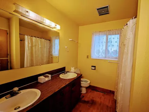 632 W 2nd St, Merrill, OR 97633 photo 10