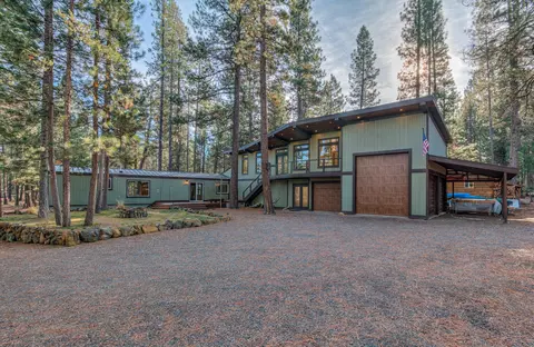 56451 Celestial Dr, Bend, OR 97707