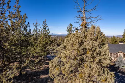 3399 NW Starview Dr, Bend, OR 97703 photo 10