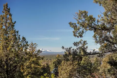 3399 NW Starview Dr, Bend, OR 97703 photo 8