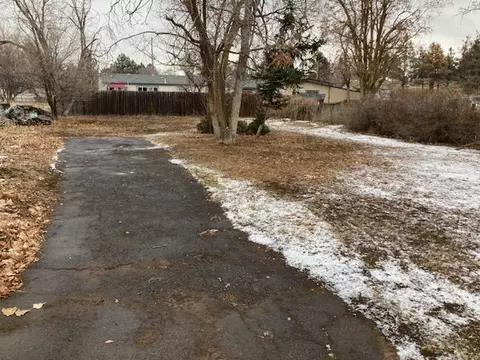 3713 Emerald St, Klamath Falls, OR 97601