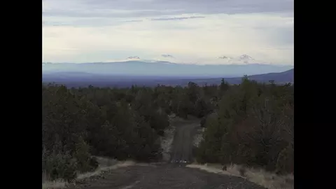 600 Northeast Cougar Loop, Prineville, OR 97754