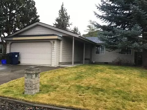 2631 NE Wintergreen Dr, Bend, OR 97701
