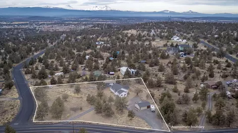 65315 78th St, Bend, OR 97703 photo 2