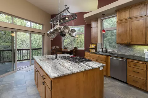 Kitchen - 3492 NW Braid Dr, Bend, OR 97703 photo 2 of 3