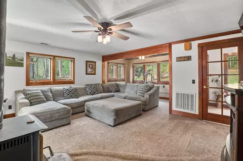 10049 Evans Creek Rd, Rogue River, OR 97537 photo 8