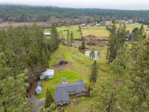 10049 Evans Creek Rd, Rogue River, OR 97537 photo 38