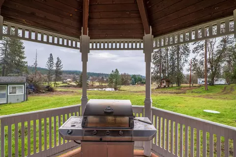 10049 Evans Creek Rd, Rogue River, OR 97537 photo 29