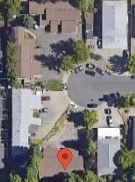 2037 Campus Dr, Medford, OR 97504