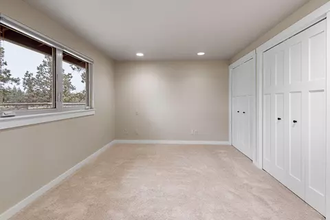 20355 Marsh Rd, Bend, OR 97703 photo 11