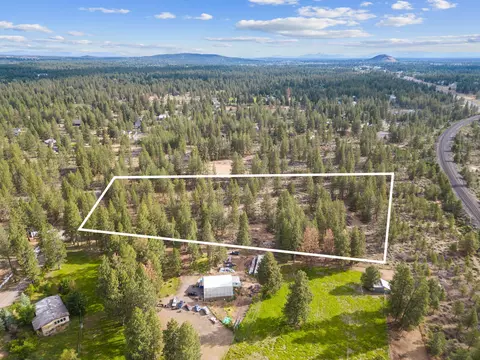 19774 Buck Canyon Rd, Bend, OR 97702