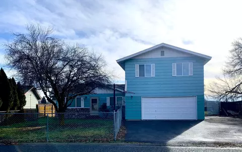 4719 Hope St, Klamath Falls, OR 97603