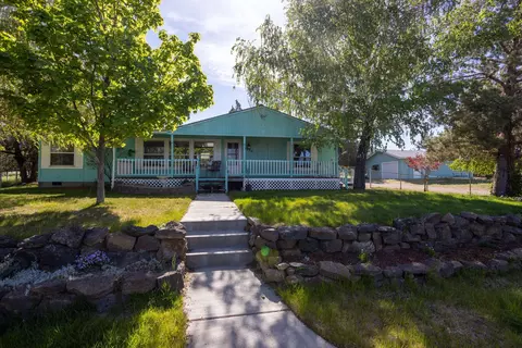 14256 SW Lupine Dr, Powell Butte, OR 97753