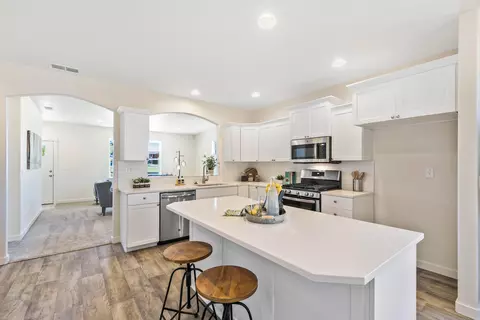 3735 SW Lava Pl #60, Redmond, OR 97756