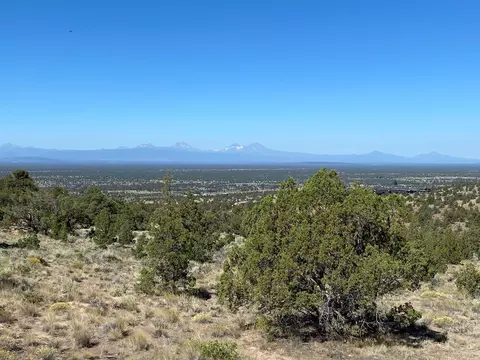 sw seven peaks loop, Powell Butte, OR 97753