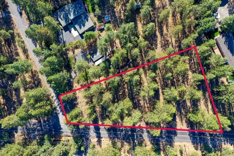 18757 Choctaw Rd, Bend, OR 97702