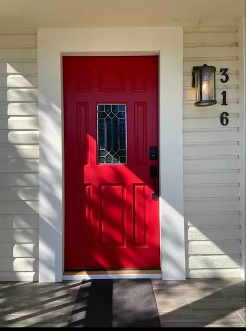 316 SE 8th St, Grants Pass, OR 97526