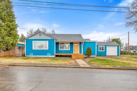 1017 Sunset Ave, Medford, OR 97501