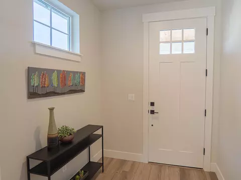 20497 Aberdeen Dr, Bend, OR 97702 photo 16