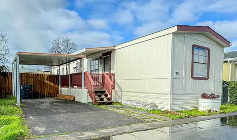 2622 Falcon St # 33, White City, OR 97503