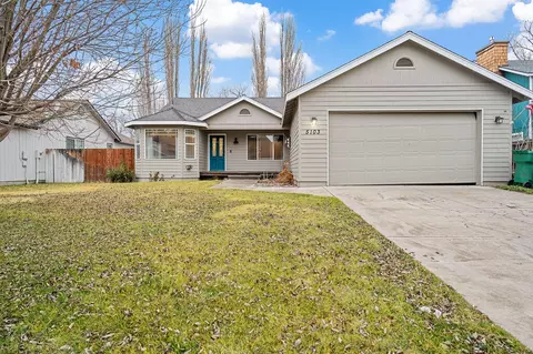 5103 Villa Dr, Klamath Falls, OR 97603