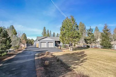 60261 Cinder Butte Rd, Bend, OR 97702 photo 2