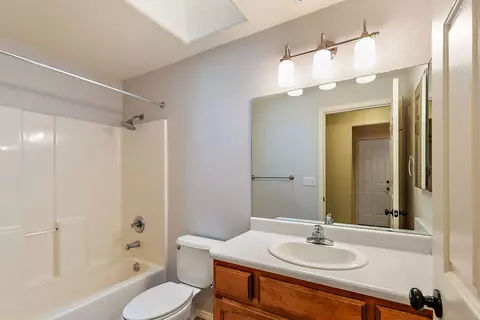 101 C Ct, Phoenix, OR 97535 photo 12