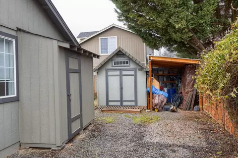 101 C Ct, Phoenix, OR 97535 photo 22