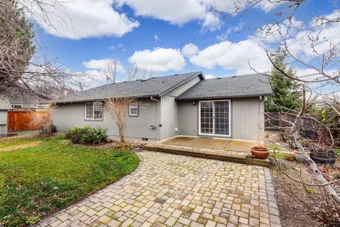 101 C Ct, Phoenix, OR 97535 photo 19