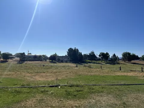 2 North Main Street, Prineville, OR 97754