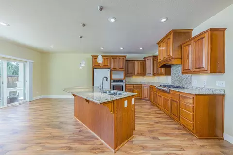 976 Pumpkin, Eagle Point, OR 97524 photo 7