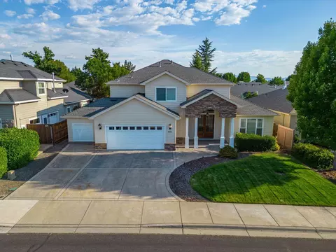 976 Pumpkin, Eagle Point, OR 97524