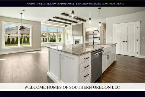 Kitchen - 1409 River Run St, Central Point, OR 97502 photo 2 of 6