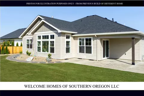 Exterior - 1409 River Run St, Central Point, OR 97502 photo 6 of 17