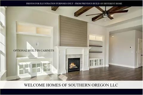 Living - 1409 River Run St, Central Point, OR 97502 photo 3 of 6