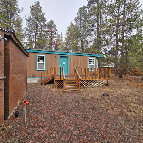 16063 Alpine Dr, La Pine, OR 97739 photo 2