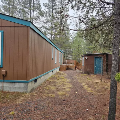 16063 Alpine Dr, La Pine, OR 97739 photo 3