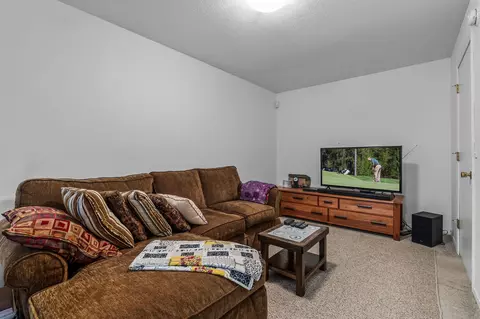 60290 Woodside Loop, Bend, OR 97702 photo 27