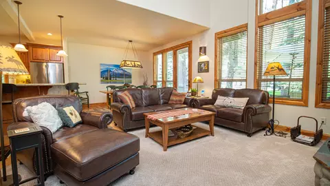 57406 Sun Eagle Ln #2, Sunriver, OR 97707 photo 16
