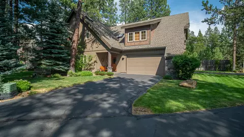 57406 Sun Eagle Ln #2, Sunriver, OR 97707 photo 3