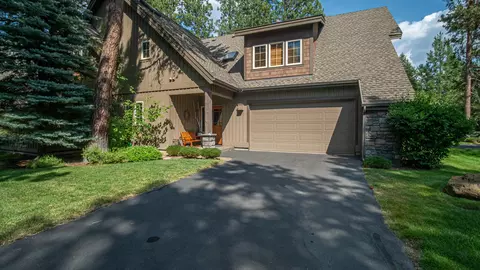 57406 Sun Eagle Ln #2, Sunriver, OR 97707 photo 2