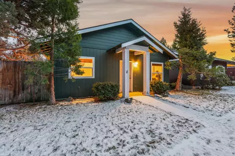 61178 Larkspur Loop, Bend, OR 97702